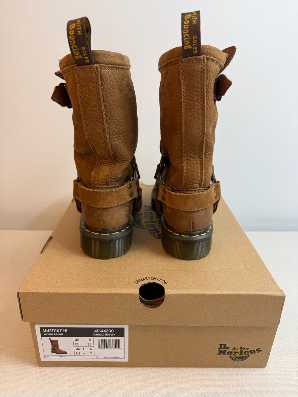 Dr. Martens Anistone Hi Boots desert brown tumbled nu buck - Picture 3 of 6